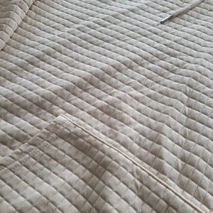 Neutral Cream Quilted Bedspread - Soft Textured Home Bedding
